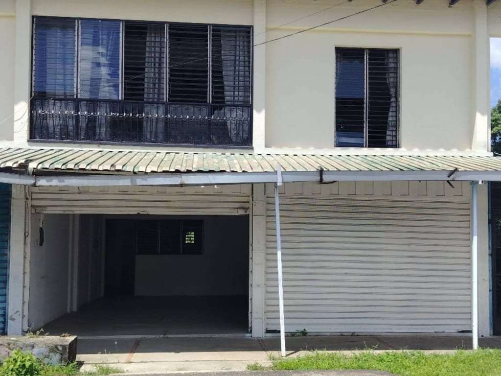 Local comercial en La Piedad - La Mora, Cabudare - 1