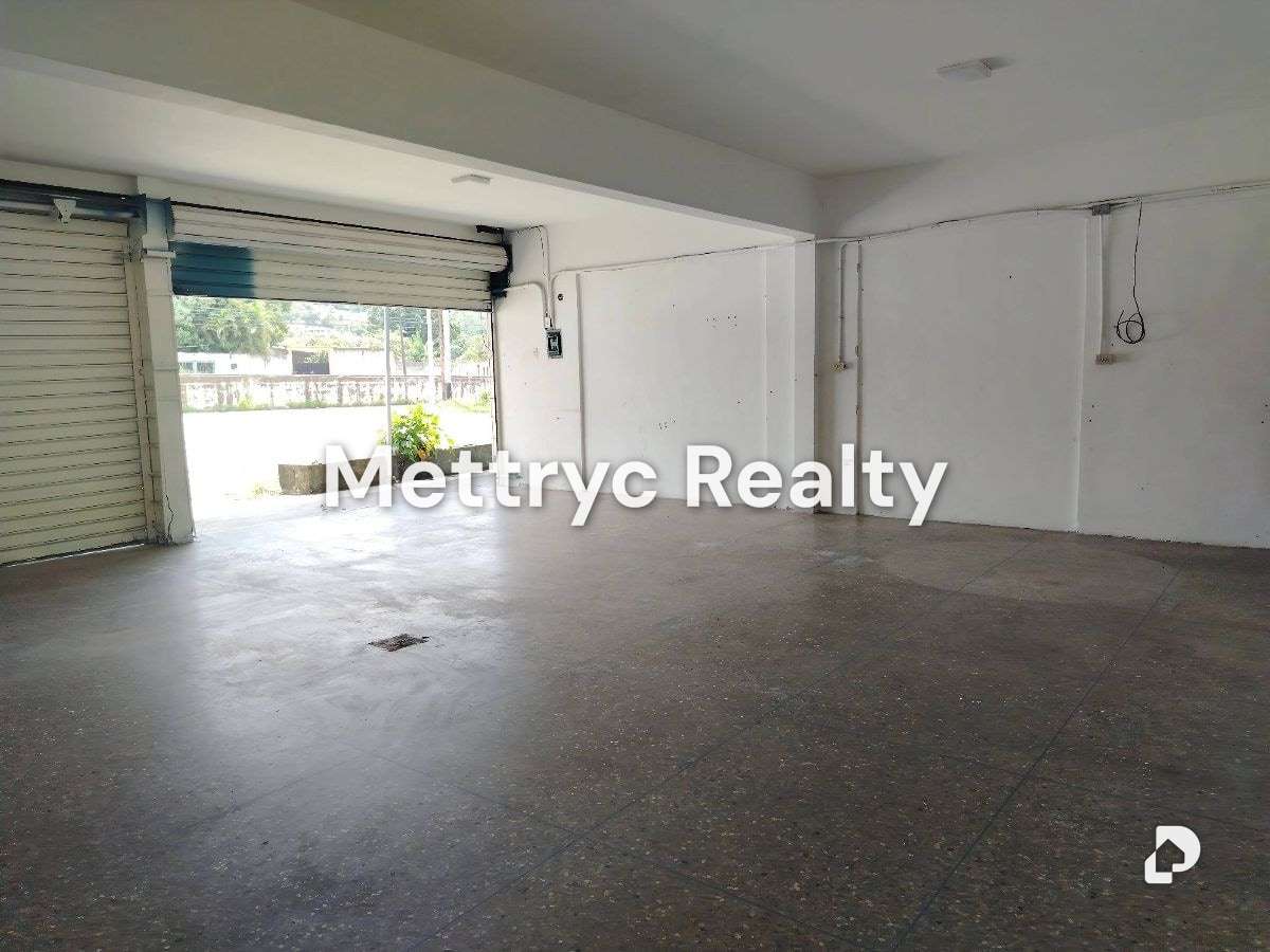 Local comercial en La Piedad - La Mora, Cabudare – 4