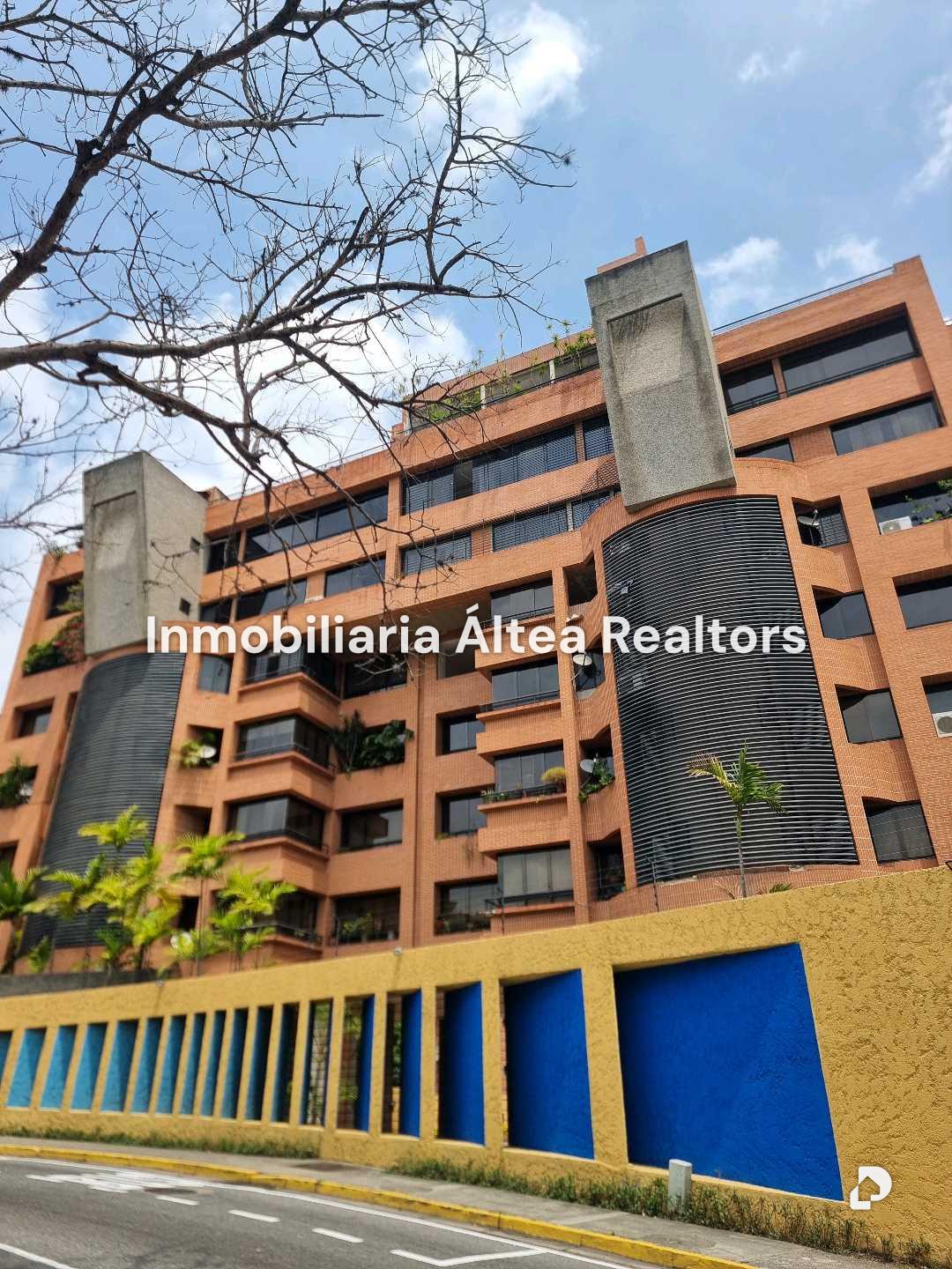 Apartamento en Los Samanes, Caracas – 1