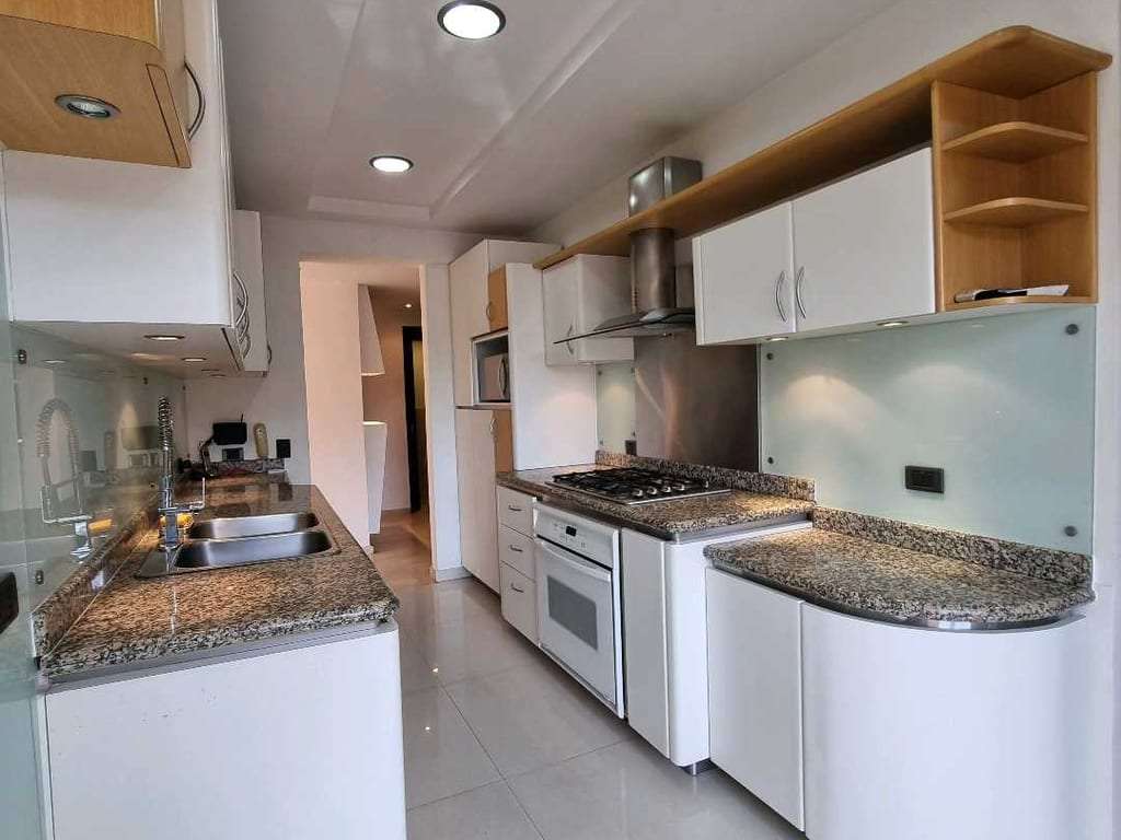 Apartamento en Los Samanes, Caracas
