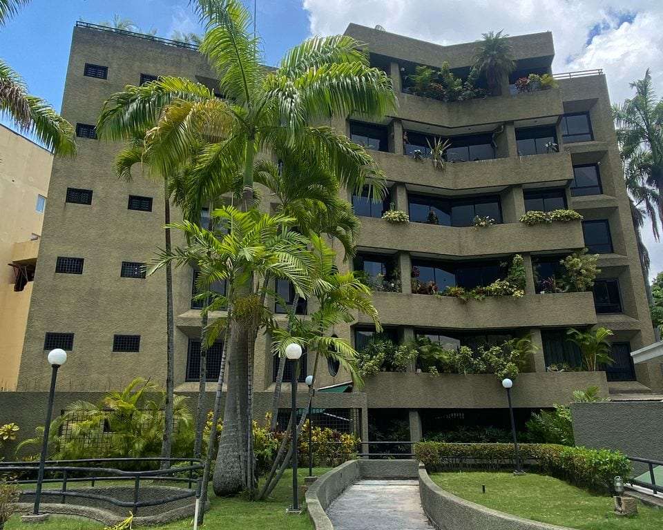Apartamento en Altamira, Caracas - 1