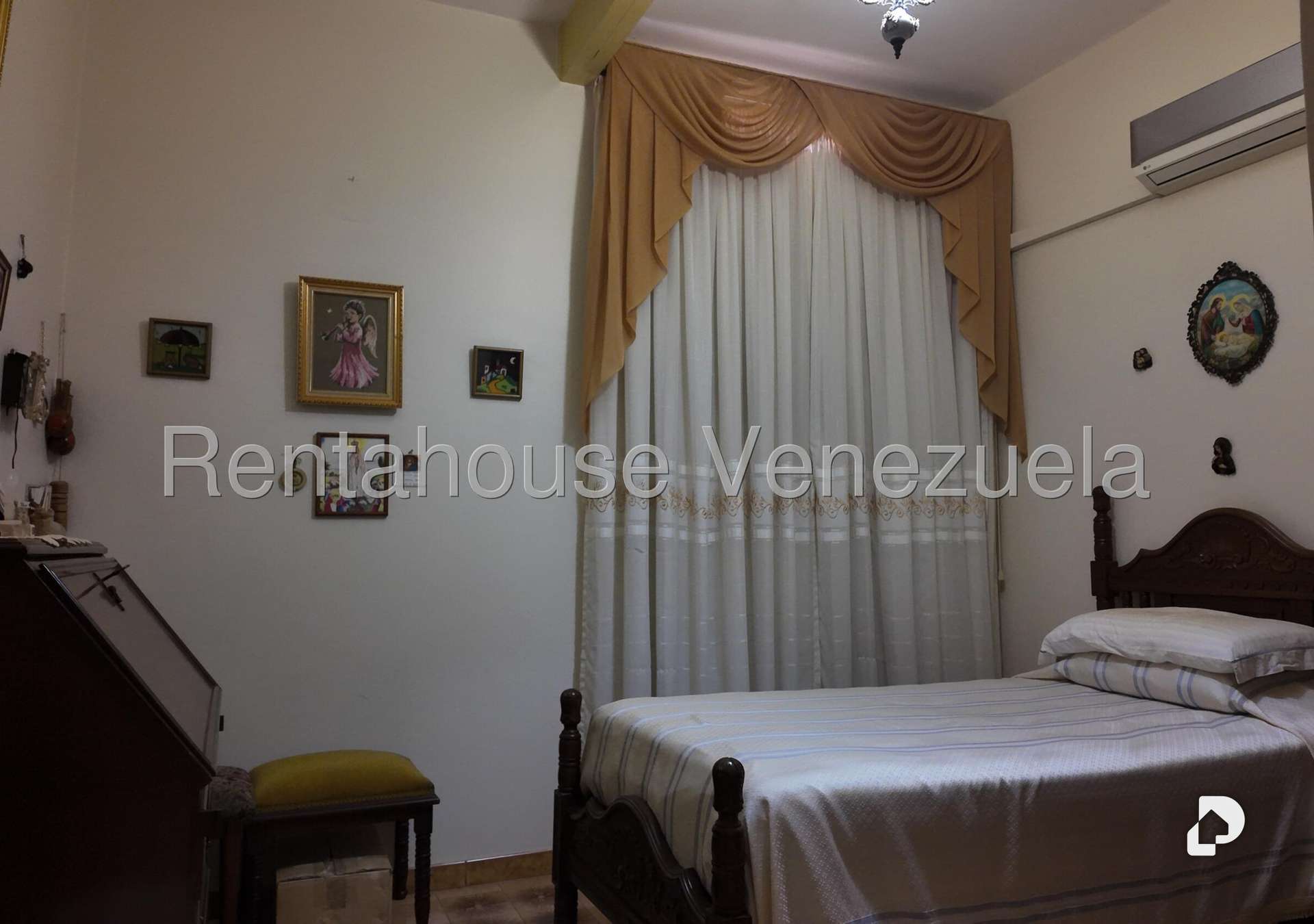 Local comercial en Boleíta Sur, Caracas – 23