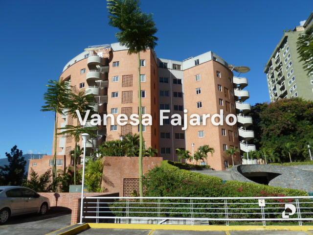 Apartamento en Lomas del Club Hípico, Caracas – 1
