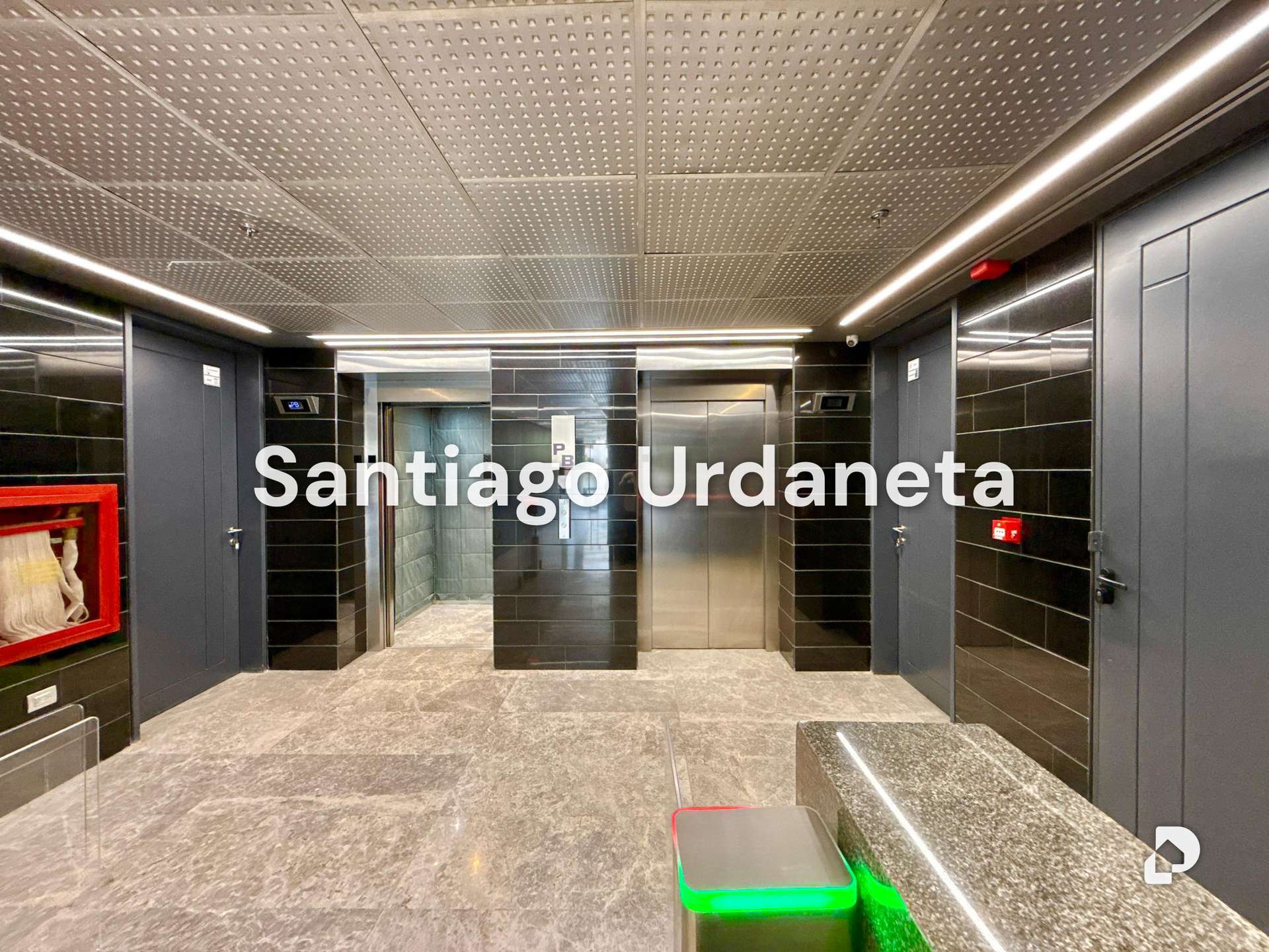 Oficina en Las Mercedes, Caracas – 6