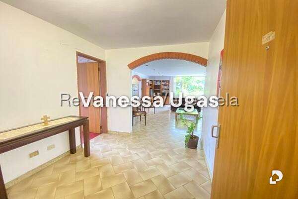 Apartamento en Cumbres de Curumo, Caracas – 3