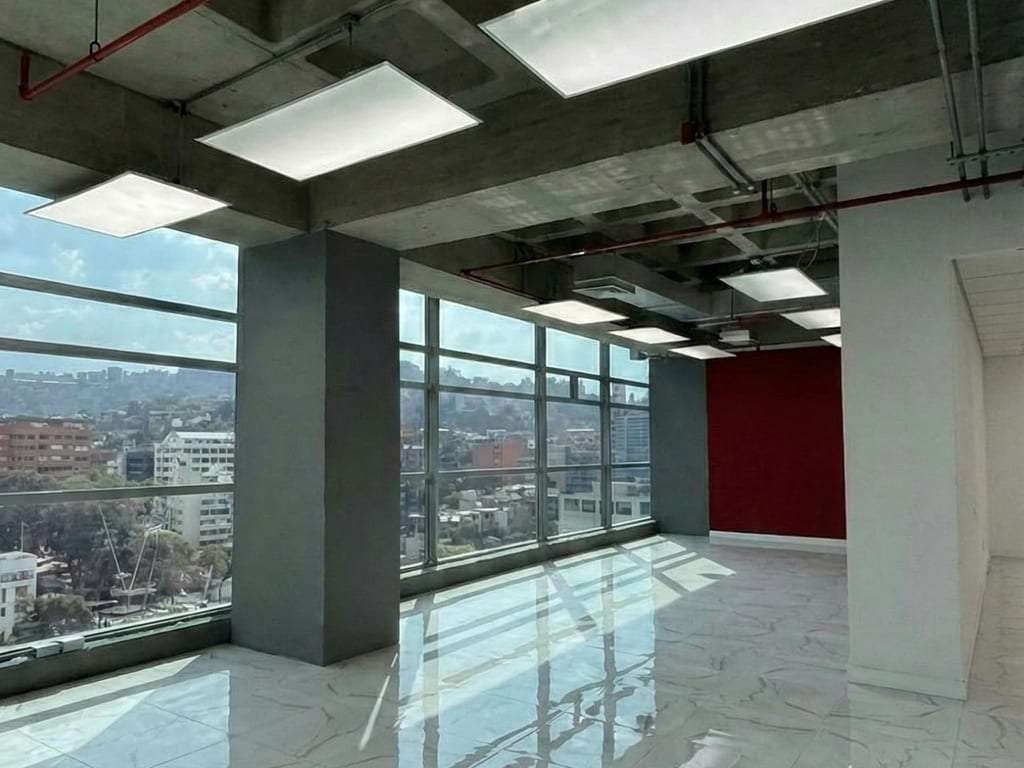 Oficina en Las Mercedes, Caracas - 1