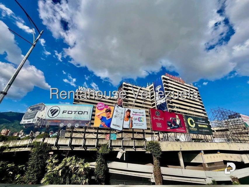 Oficina en Chuao, Caracas – 1