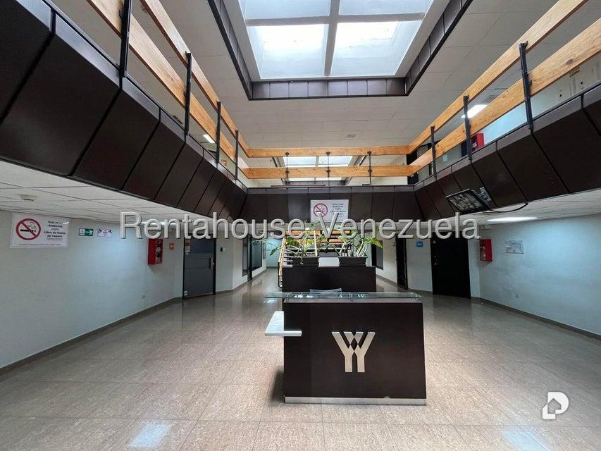 Oficina en Chuao, Caracas – 2