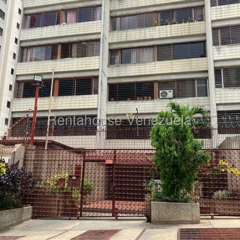 Apartamento en Palo Verde, Caracas - 1