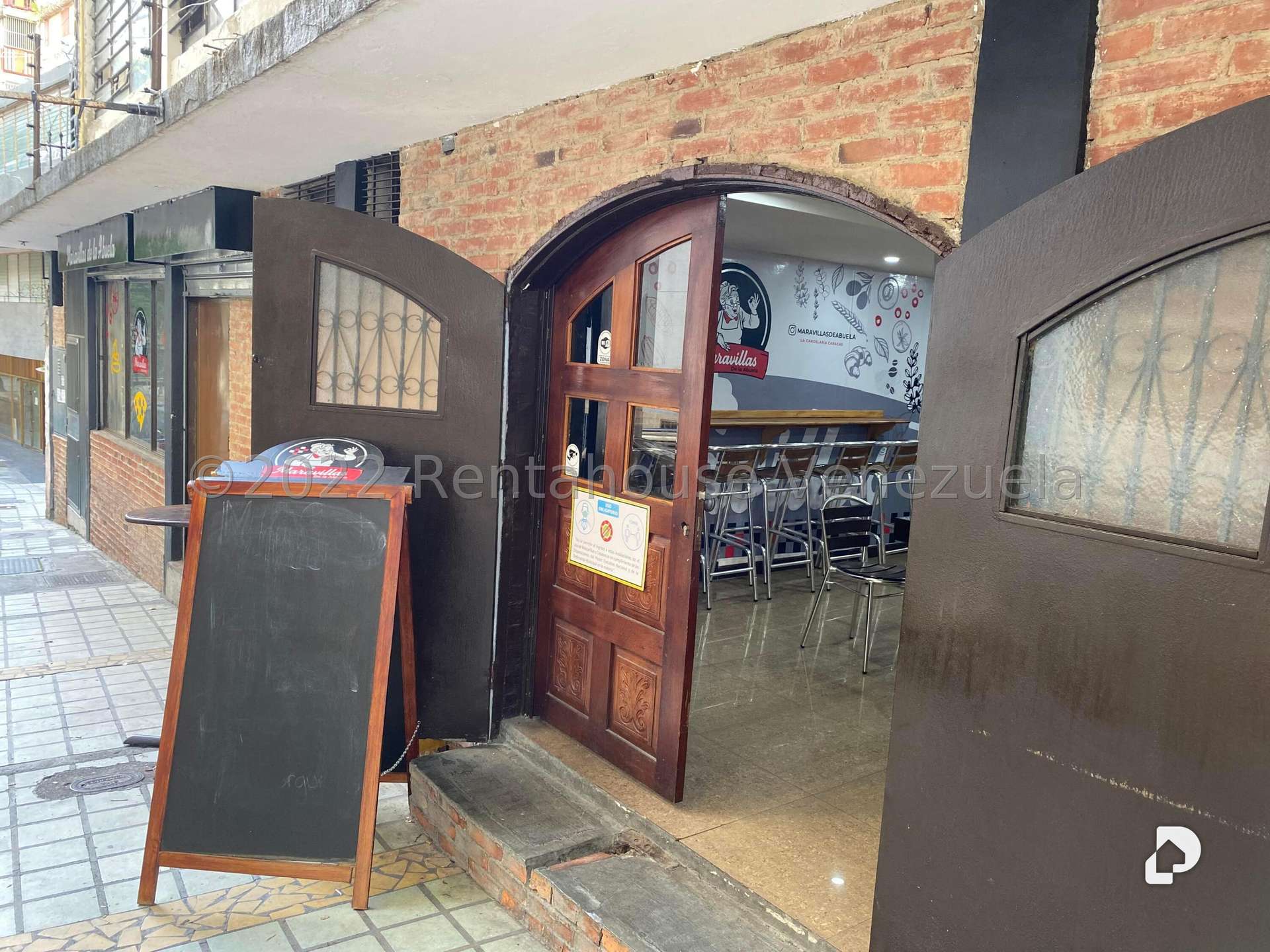 Local comercial en Parroquia La Candelaria, Caracas – 7