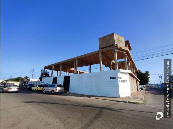 Edificio en Punto Fijo – 11
