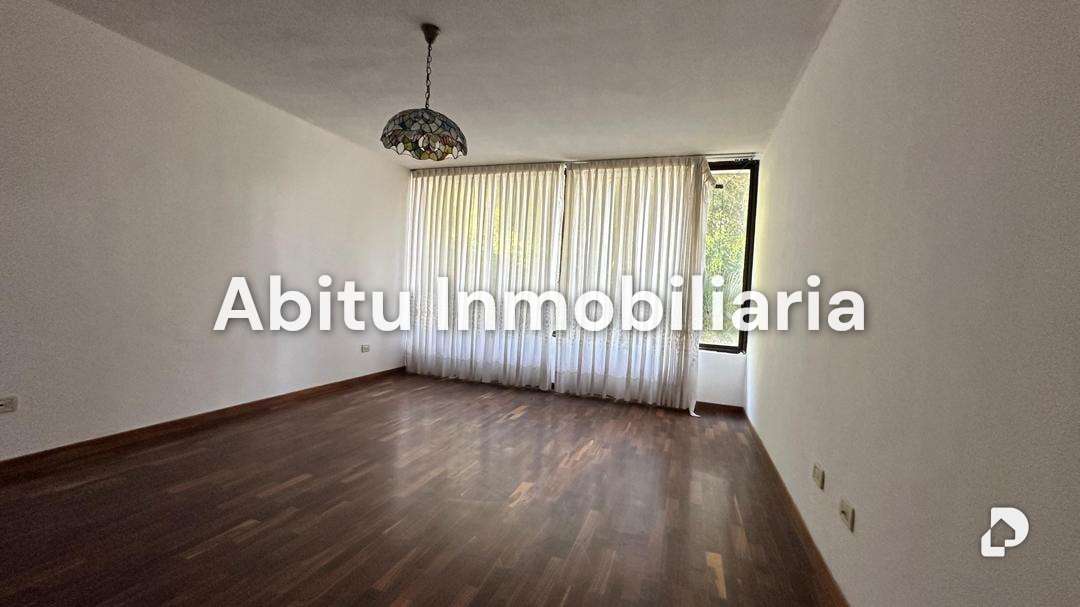 Apartamento en Alto Hatillo, Caracas – 11