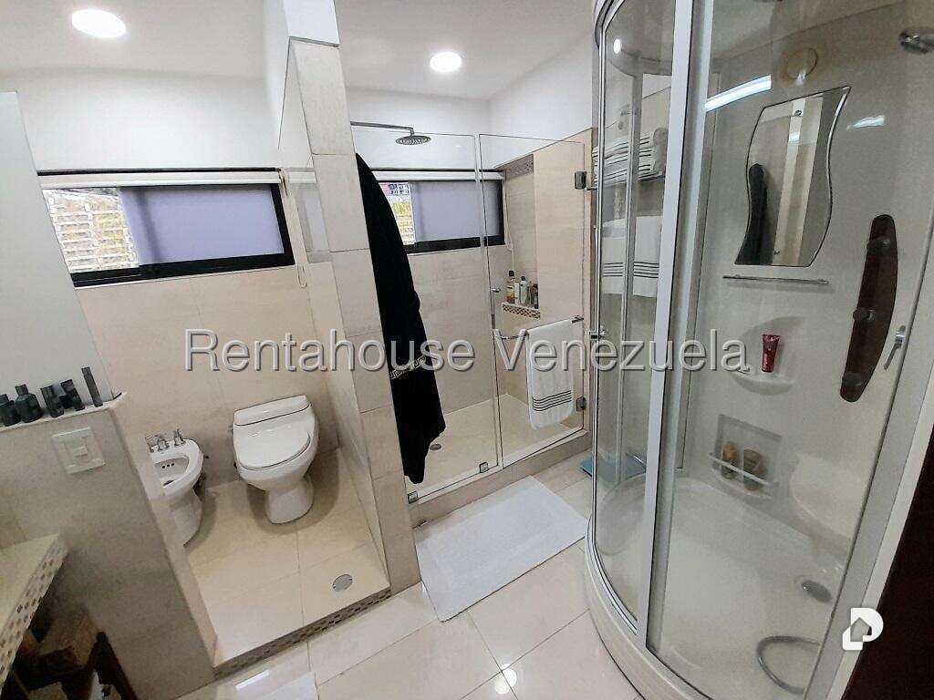 Casa en La Tahona, Caracas – 29