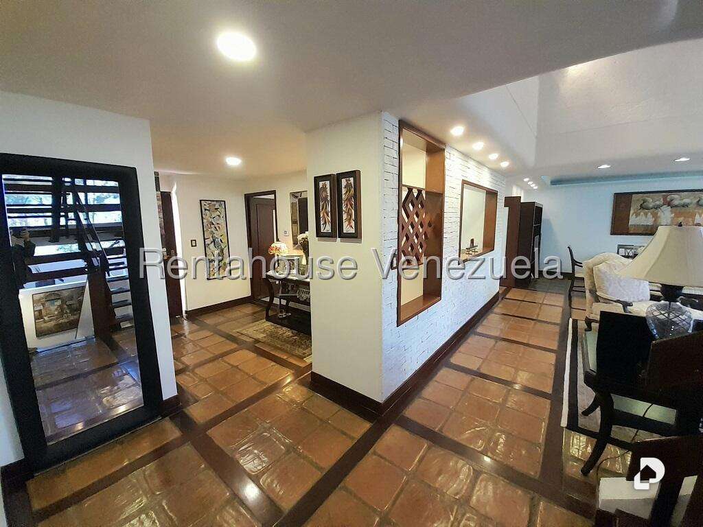 Casa en La Tahona, Caracas – 11