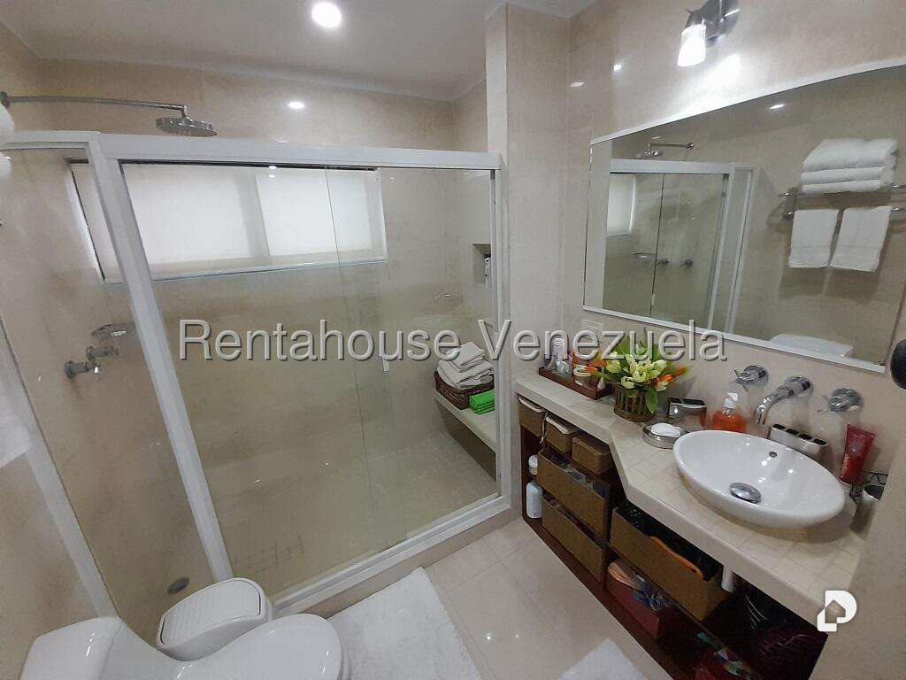 Casa en La Tahona, Caracas – 35