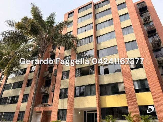 Apartamento en Los Naranjos Humboldt, Caracas – 12