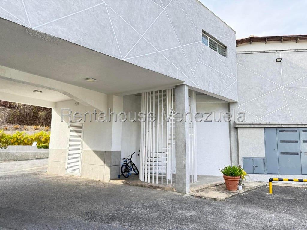 Townhouse en Santa Paula, Caracas