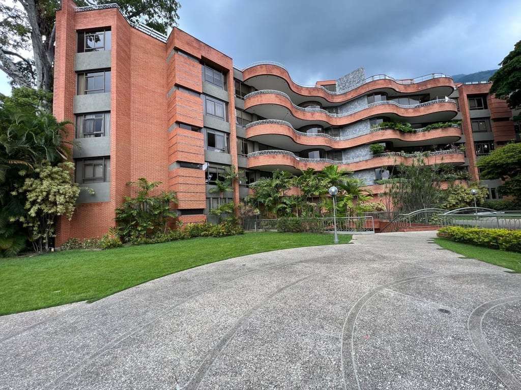 Apartamento en Altamira, Caracas - 1