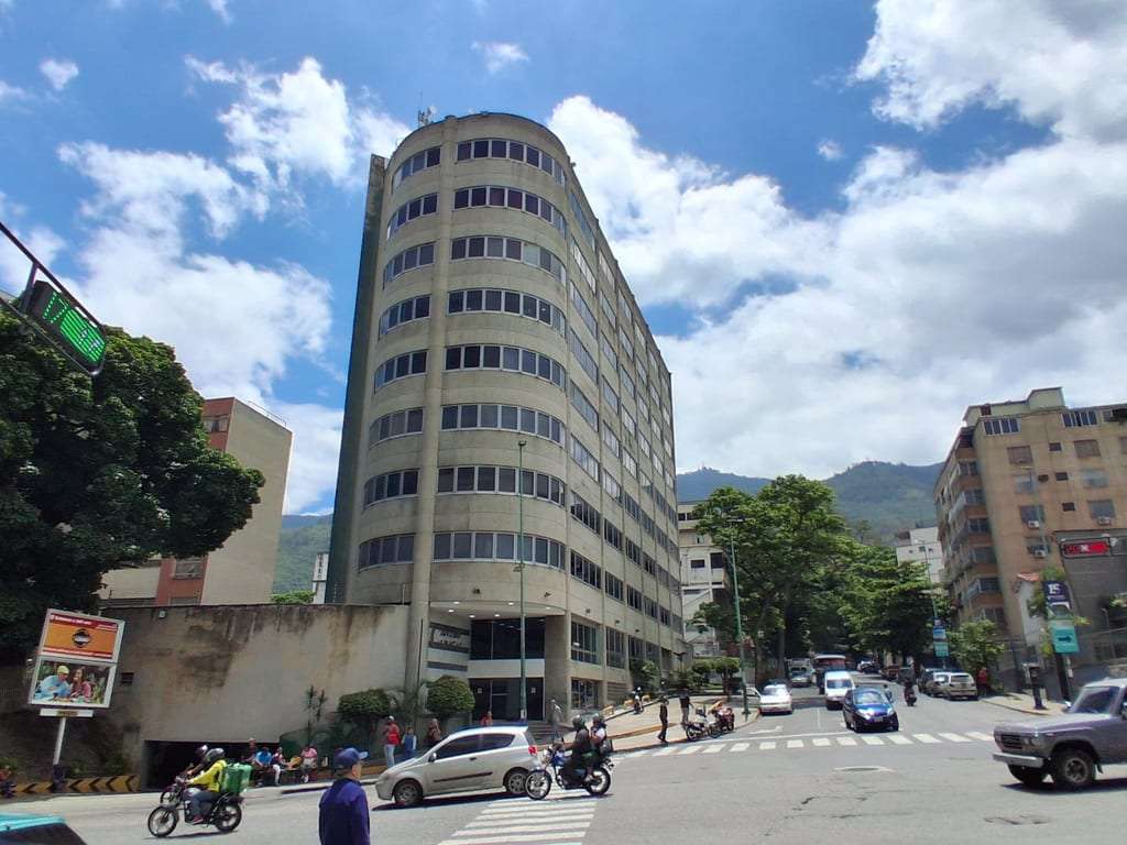 Oficina en San Bernardino, Caracas - 1