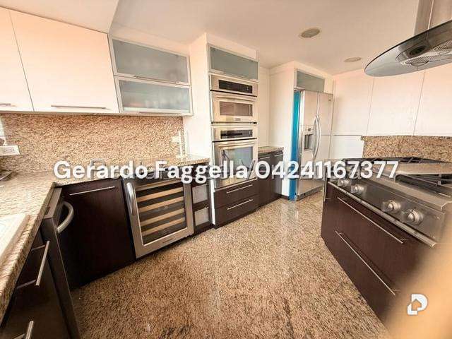 Townhouse en Loma Linda, Caracas – 8