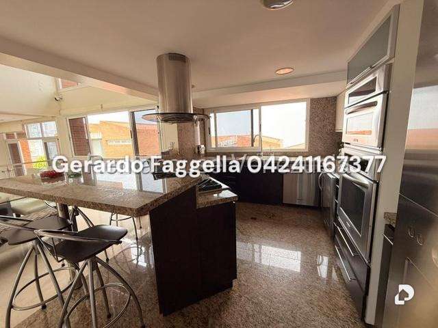 Townhouse en Loma Linda, Caracas – 9