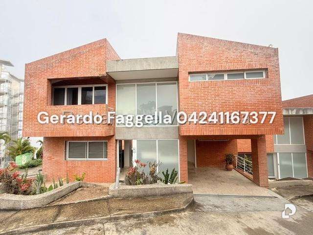 Townhouse en Loma Linda, Caracas – 2