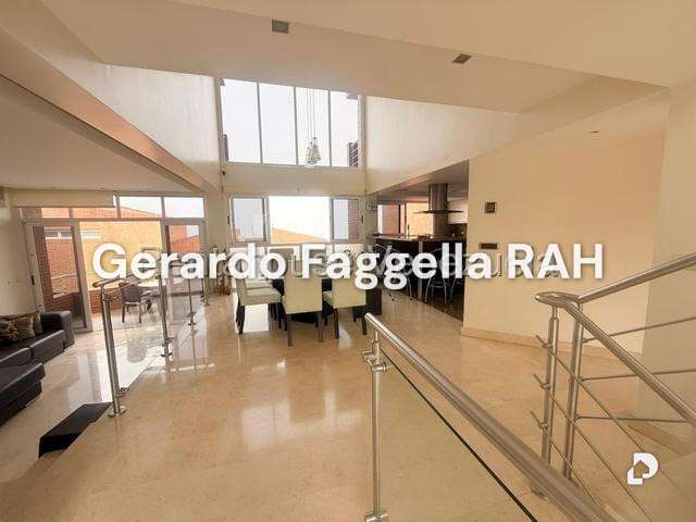 Casa en Loma Linda, Caracas – 5