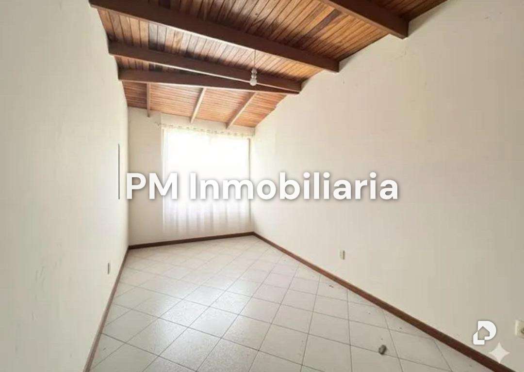 House in Bello Monte, Caracas – 3