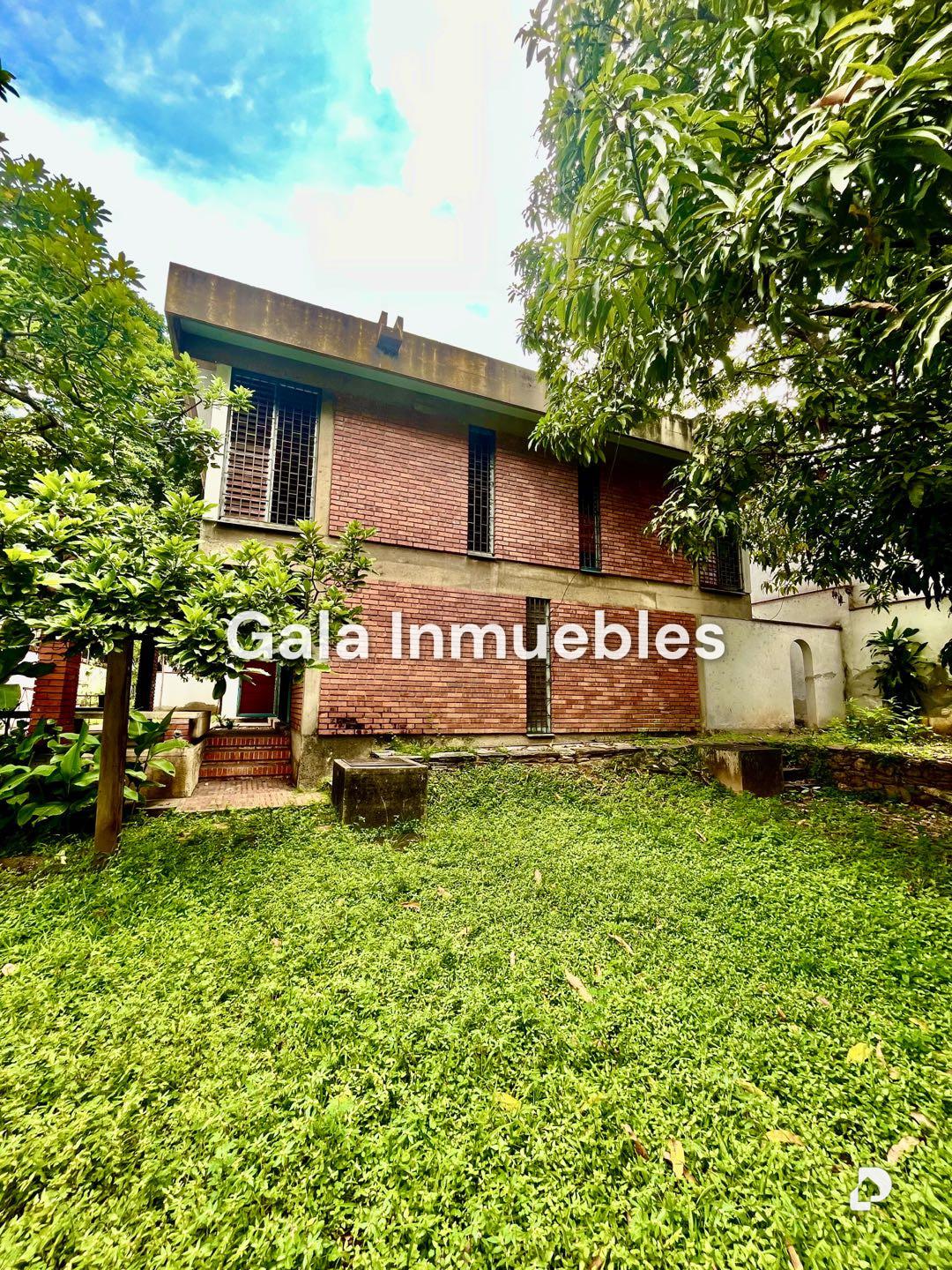 Local comercial en Chuao, Caracas – 1