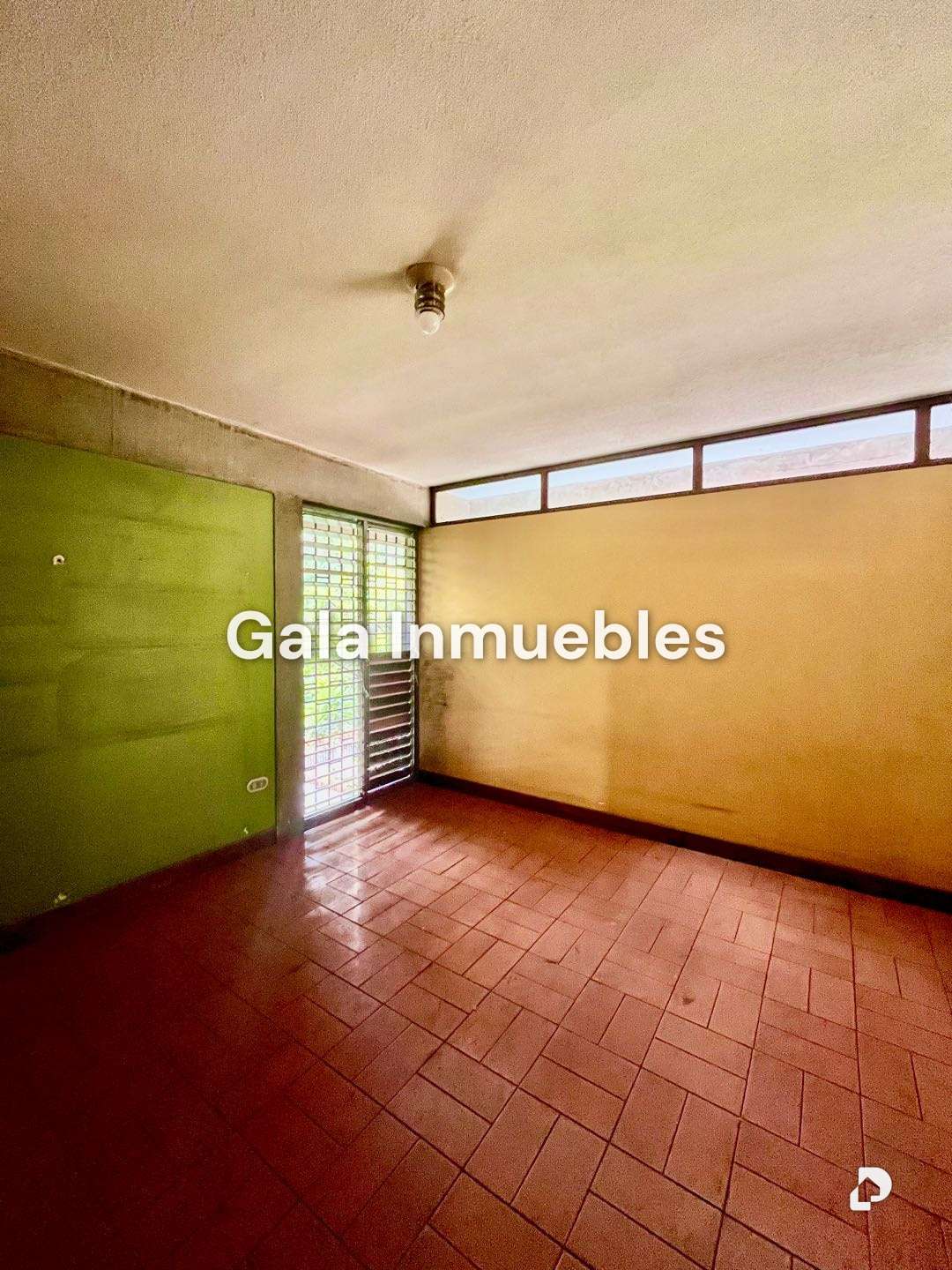Local comercial en Chuao, Caracas – 15