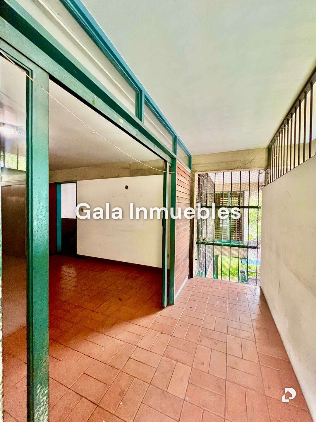 Local comercial en Chuao, Caracas – 20