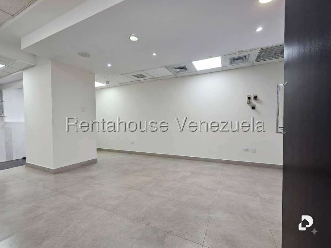 Local comercial en Las Mercedes, Caracas – 10