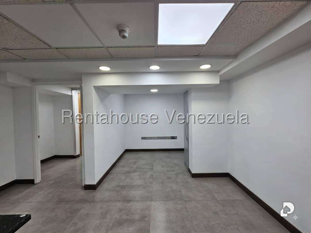 Local comercial en Las Mercedes, Caracas – 20
