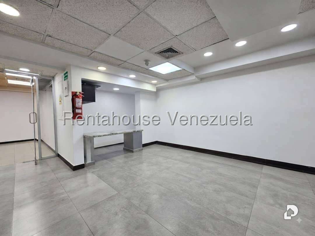 Local comercial en Las Mercedes, Caracas – 21