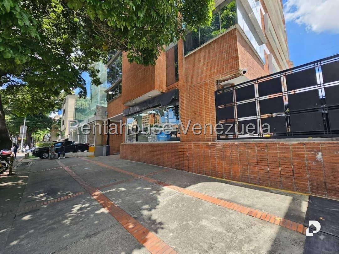 Local comercial en Las Mercedes, Caracas – 5