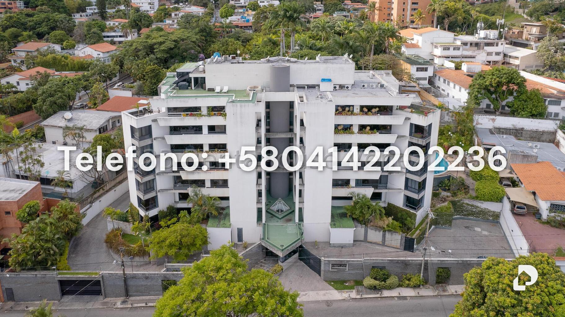 Apartamento en Los Palos Grandes, Caracas – 1