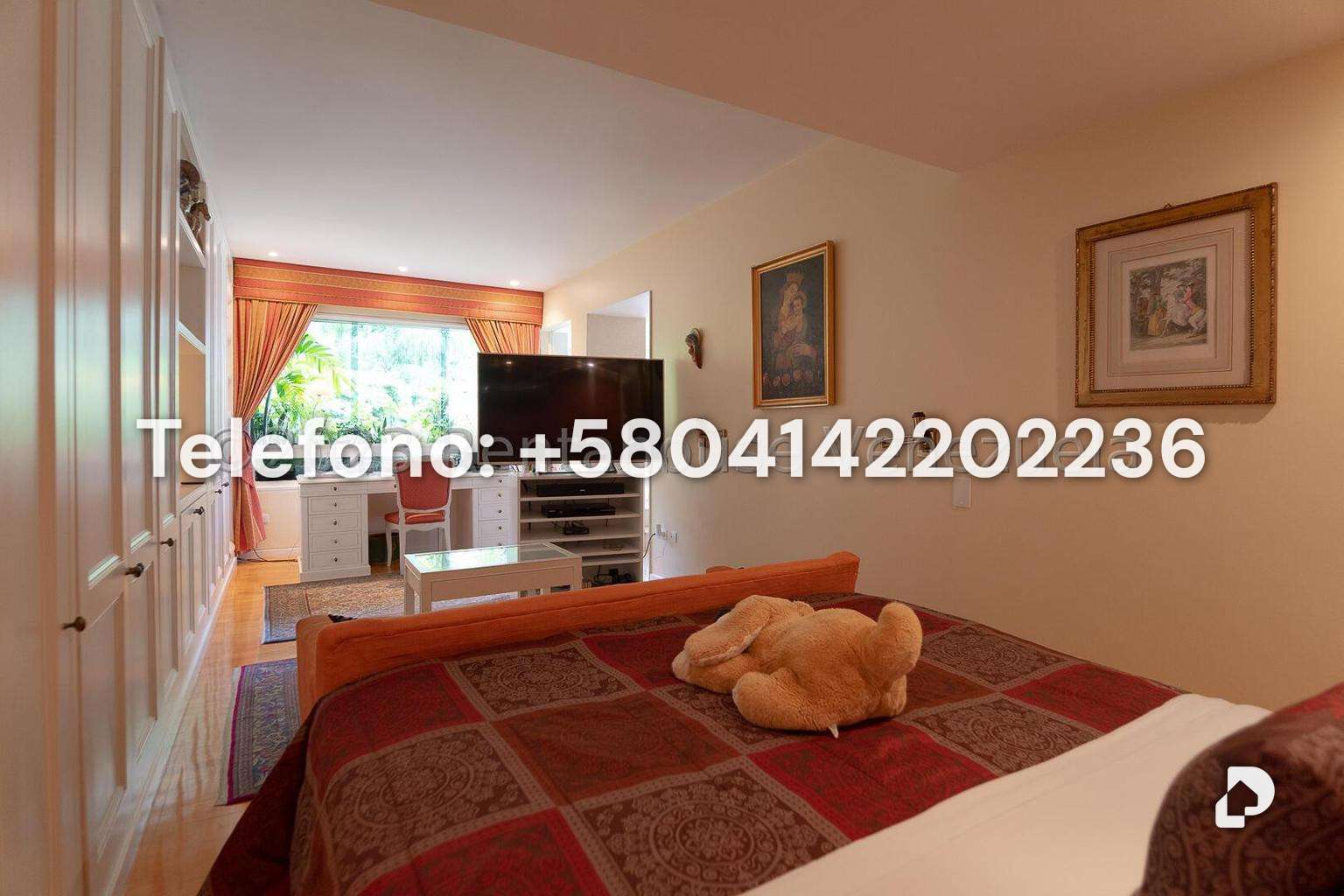 Apartamento en Los Palos Grandes, Caracas – 41