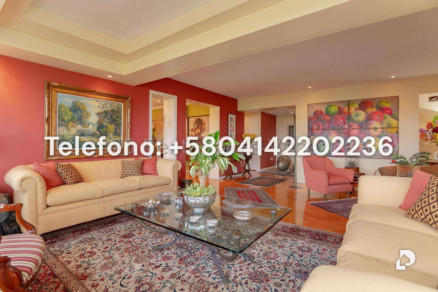 Apartamento en Los Palos Grandes, Caracas – 12