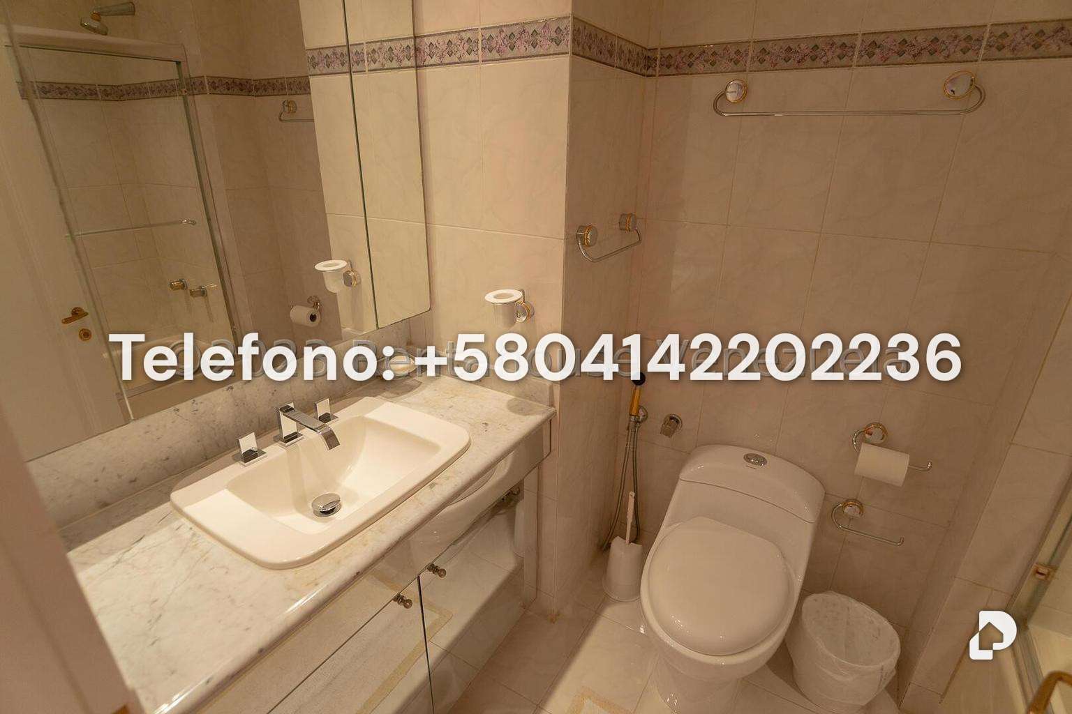 Apartamento en Los Palos Grandes, Caracas – 37