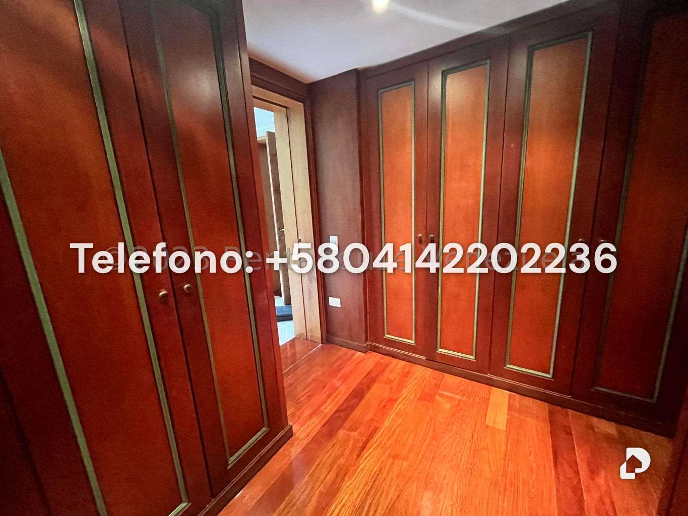 Apartamento en Los Palos Grandes, Caracas – 72