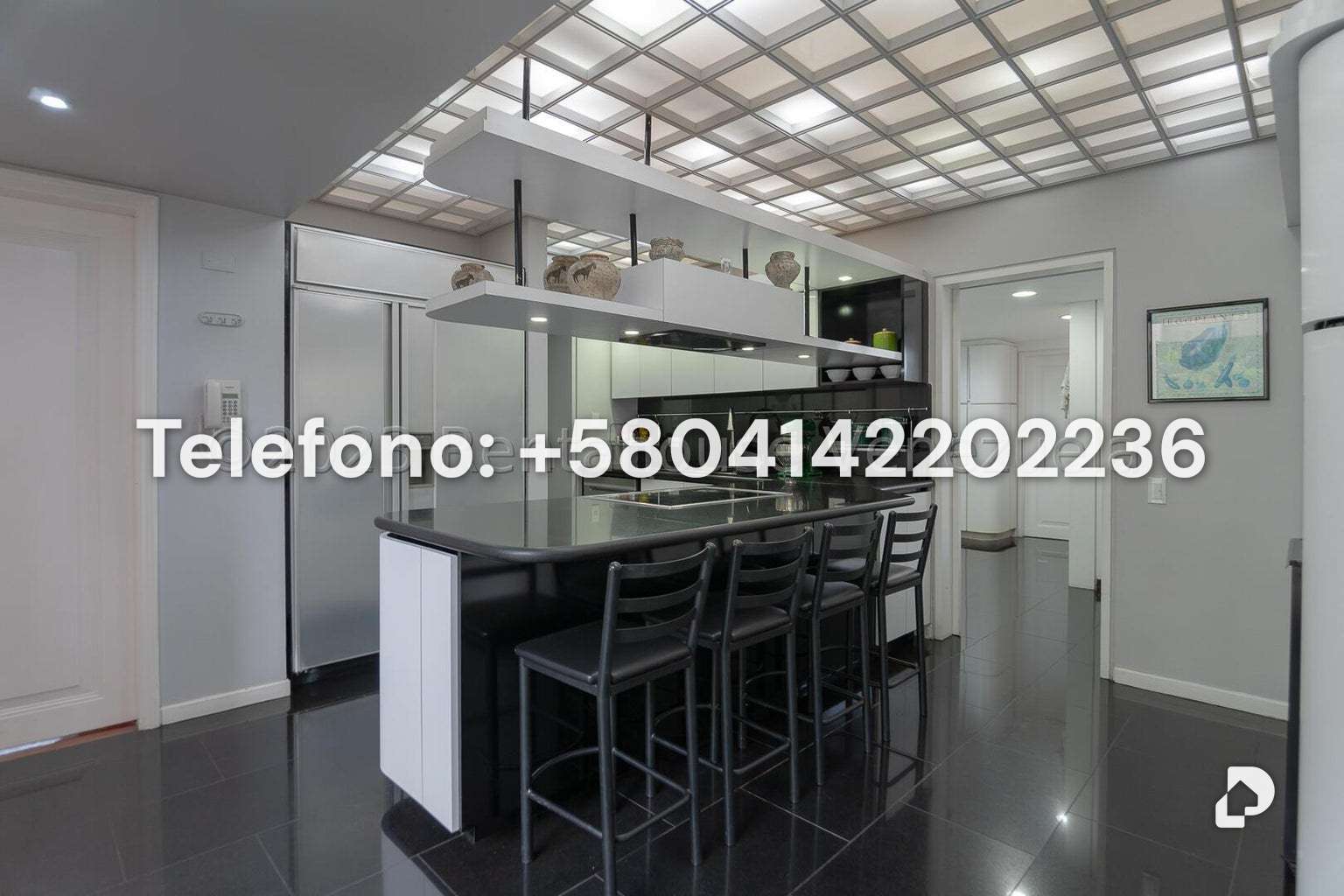 Apartamento en Los Palos Grandes, Caracas – 75