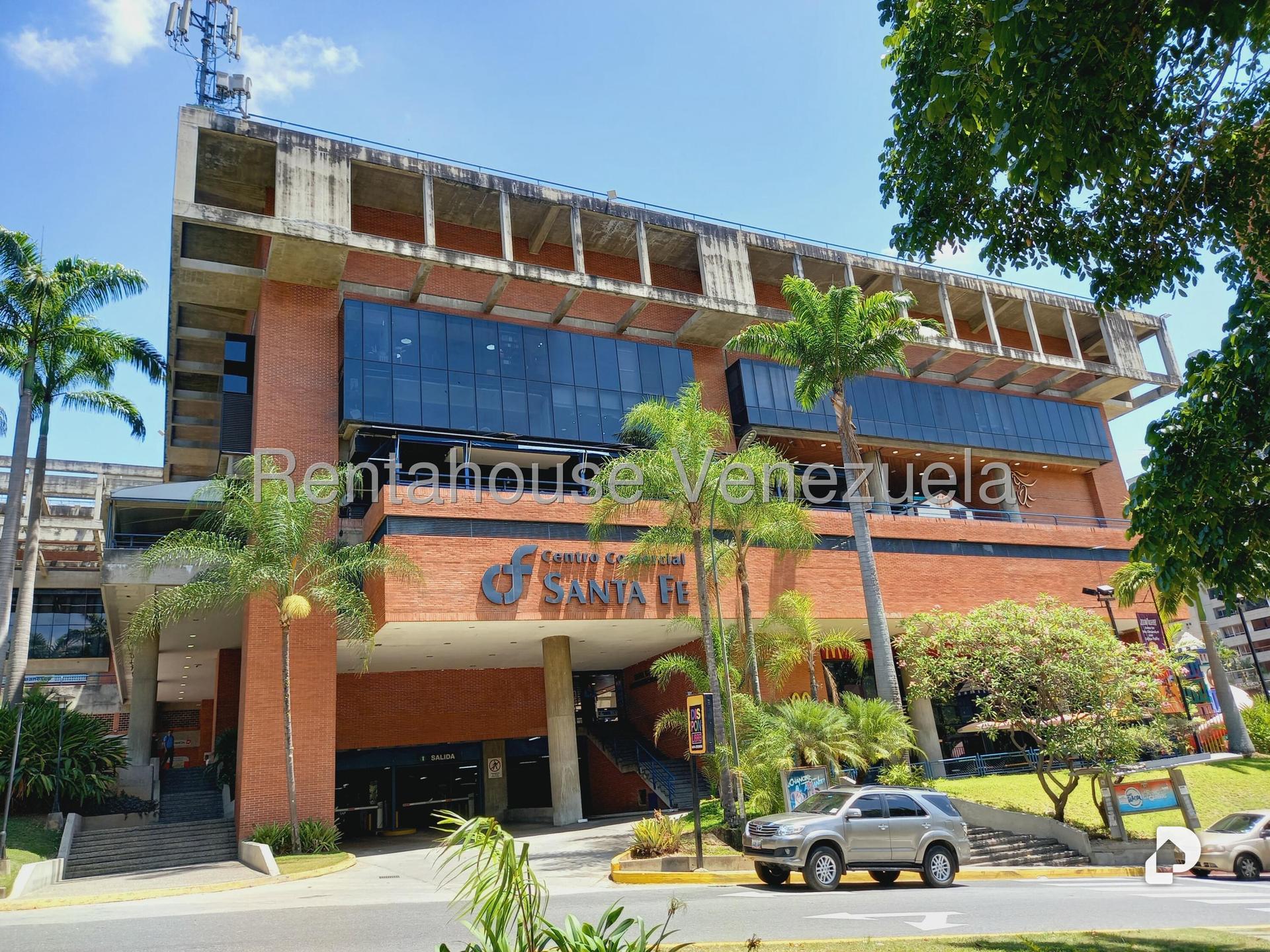 Local comercial en Santa Fe Norte, Caracas – 1