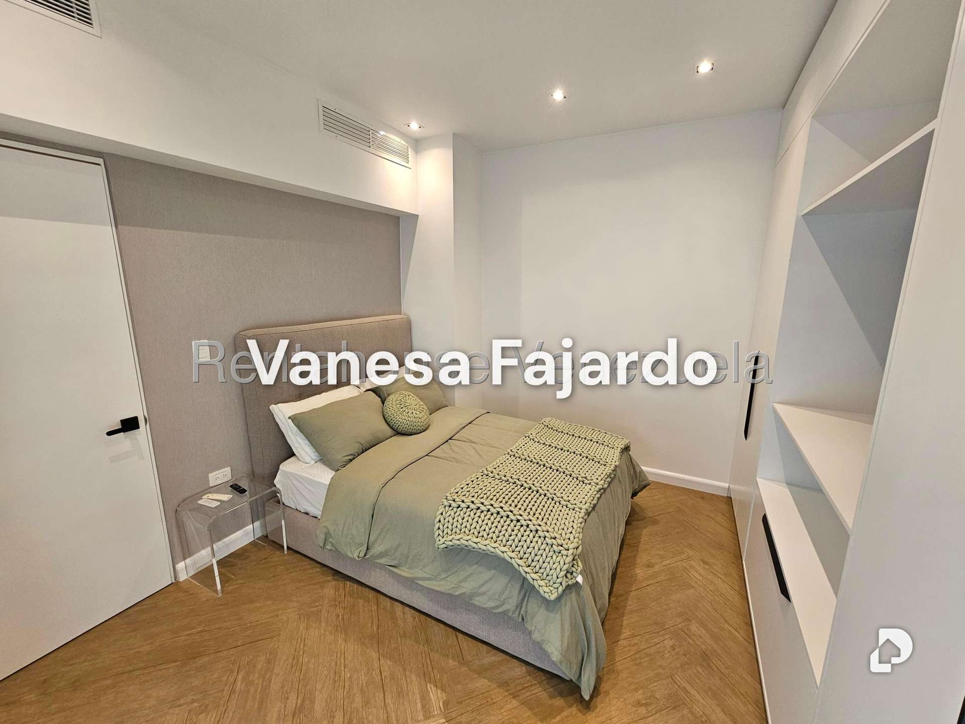 Apartamento en Campo Alegre, Caracas – 14