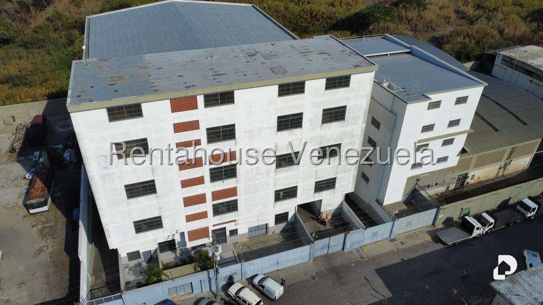 Building in Mariche, Caracas – 2