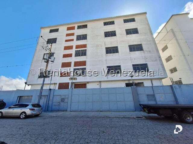 Building in Mariche, Caracas – 1