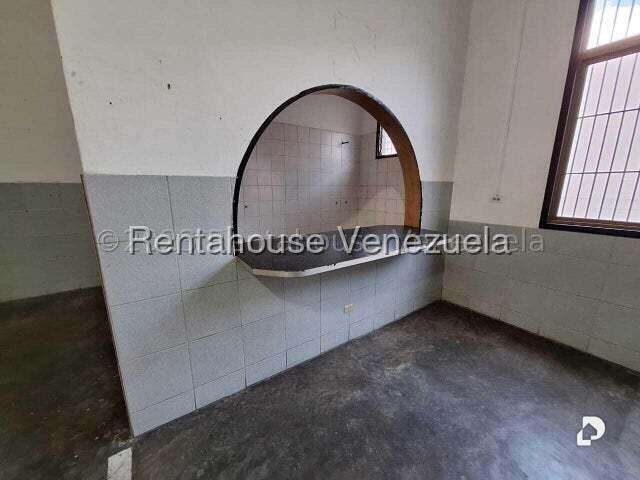 Building in Mariche, Caracas – 6