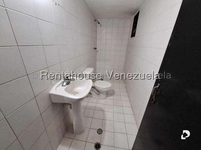 Building in Mariche, Caracas – 10