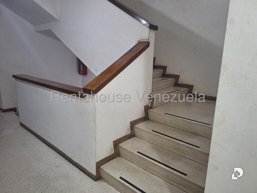 Apartamento en Prados del Este, Caracas – 4