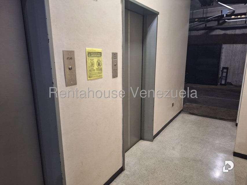 Apartamento en Prados del Este, Caracas – 1