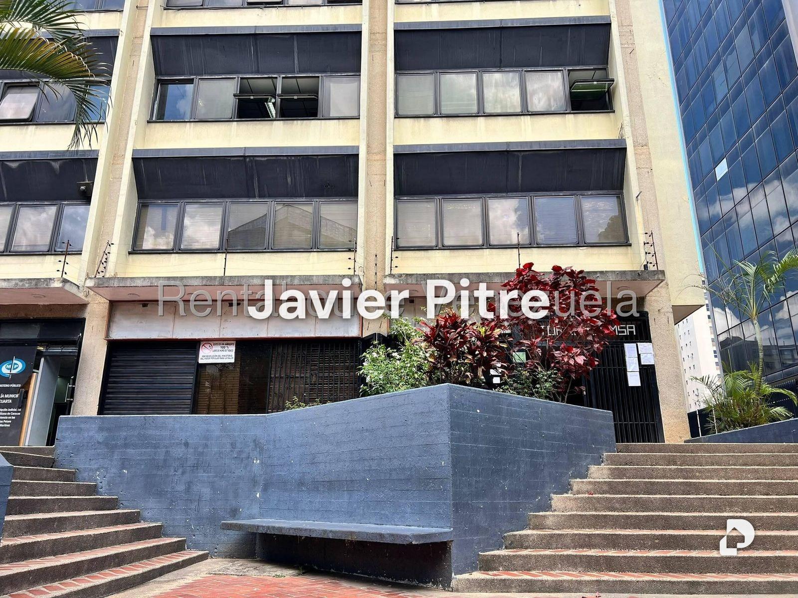 Local comercial en La Urbina, Caracas – 3